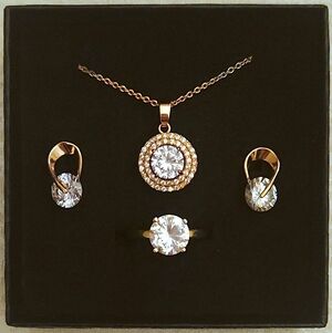 Rose Gold And Lab Diamond Jewelry Set